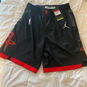 MENS LARGE NIKE/JORDAN ROCKETS SHORTS